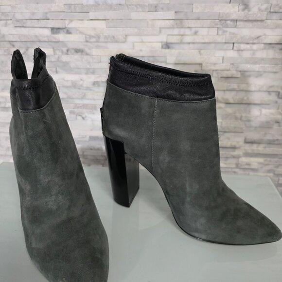 SAKS FIFTH AVENUE SUEDE WOMEN'S SIZE 8M BOOTS - Picture 6 of 7